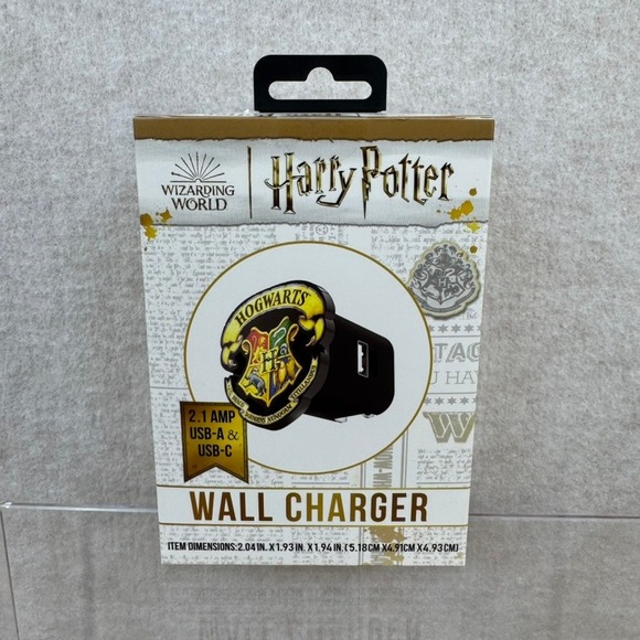 Harry Potter Other - Harry Potter Wizarding World Hogwarts Wall Charger 2.1 Amp USB A USB C Folding
